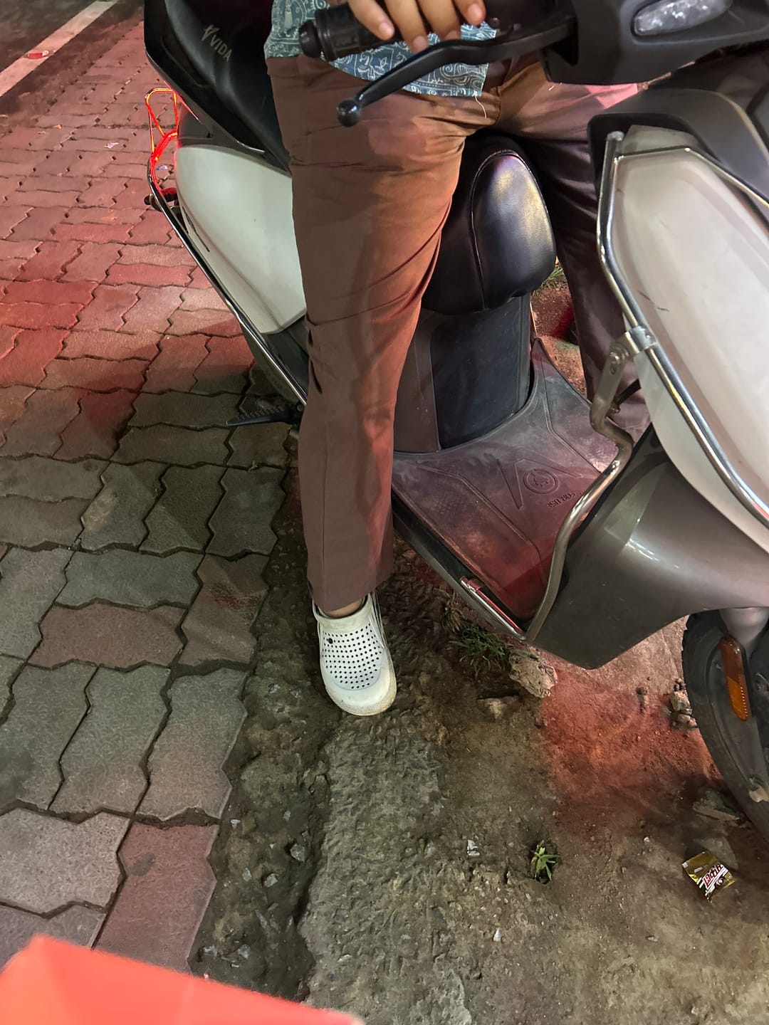 Customer photo review of Men Mauve Brown Cotton Pant