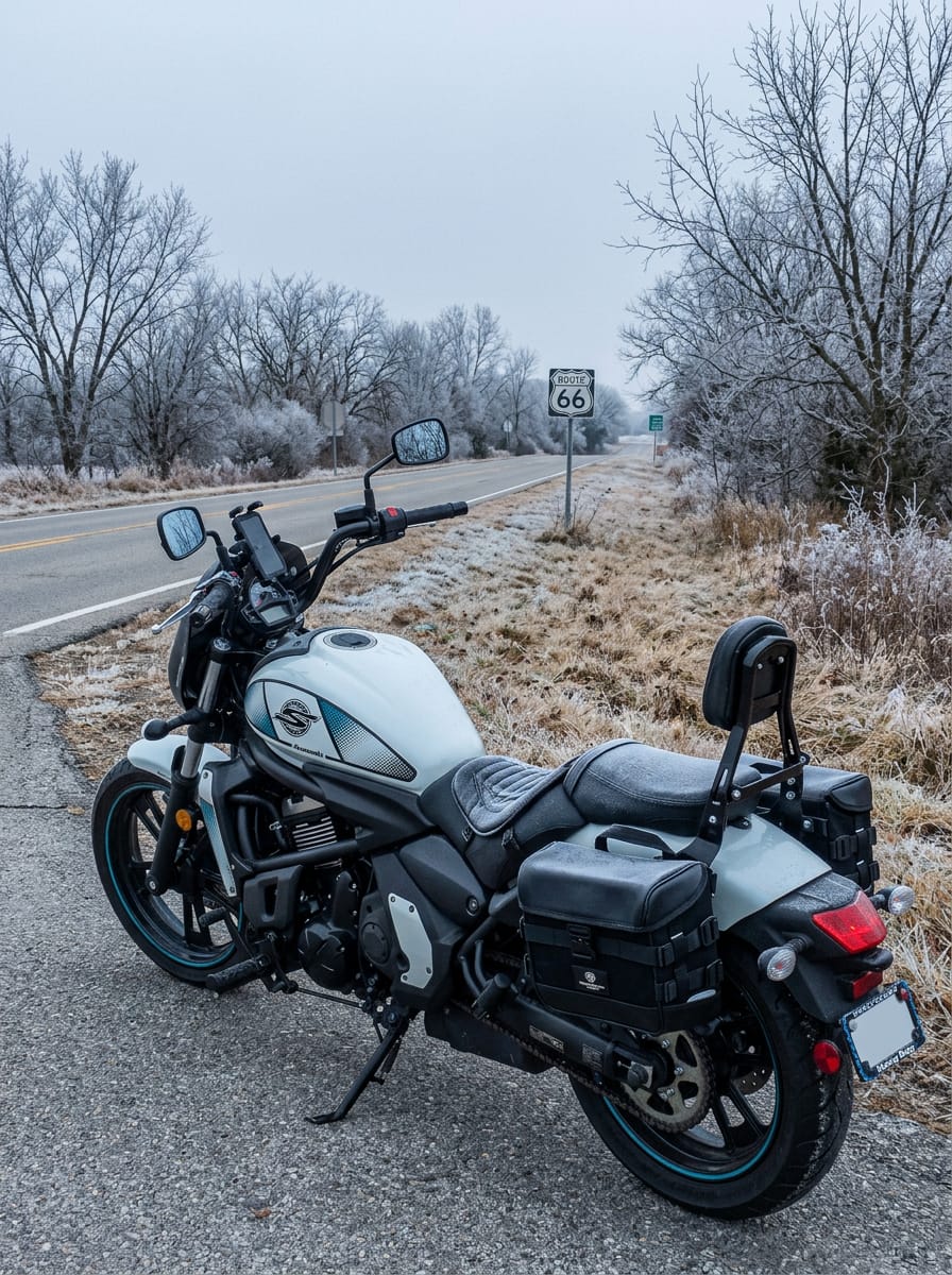 Customer photo review of 20L - Incognito Quick-Mount Small Kawasaki Vulcan S VN650 Saddlebags