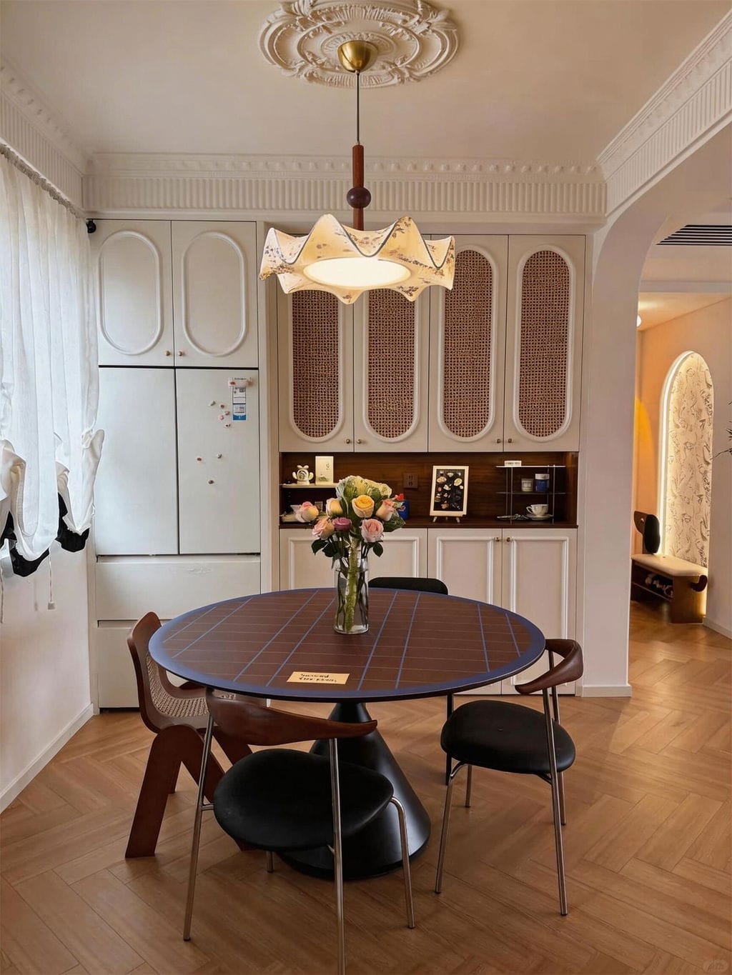 Customer photo review of Petal Fabric Pendant Light, Walnut Tone Body, Gold, 50 cm