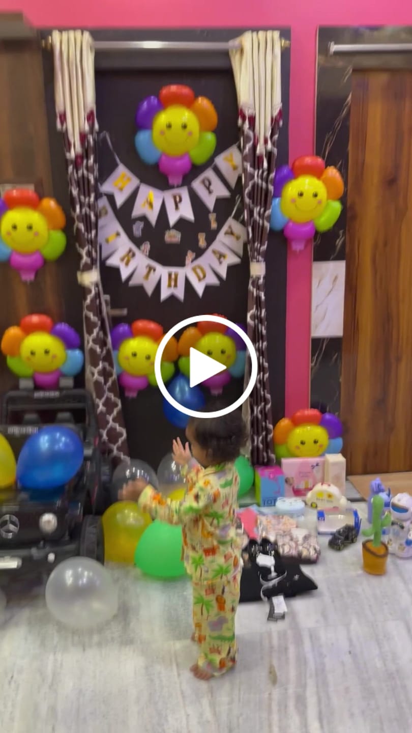 Customer video review of Safari Animals Night Suit