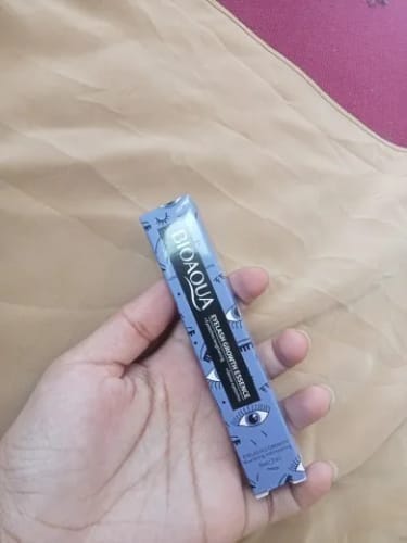Customer photo review of Lash Lengthening Serum | Fast Eyelash Growth Serum