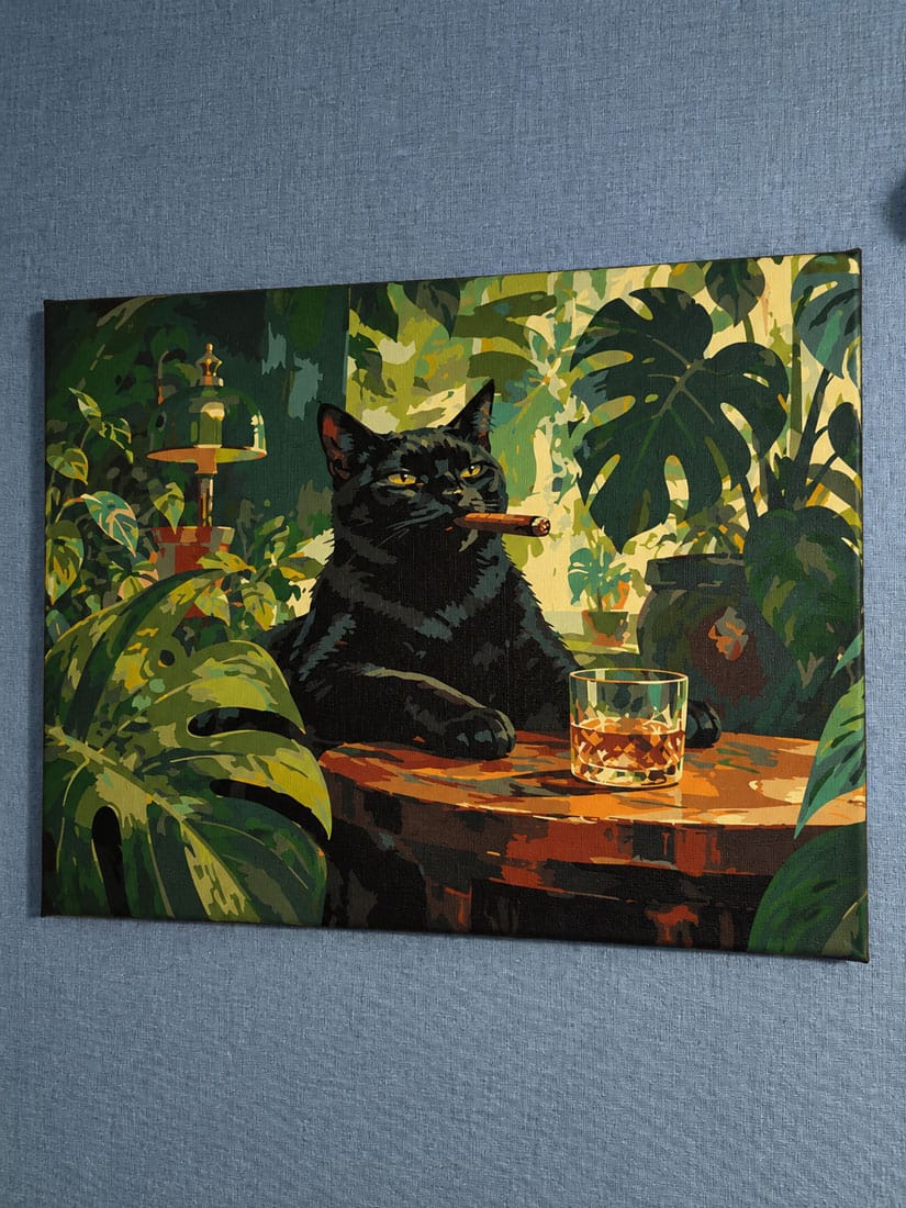 Customer photo review of Chat noir dans la nature sauvage
