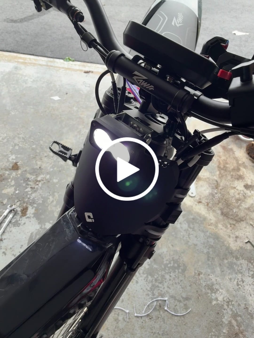 Customer video review of (Mantis/X) Baja Headlight