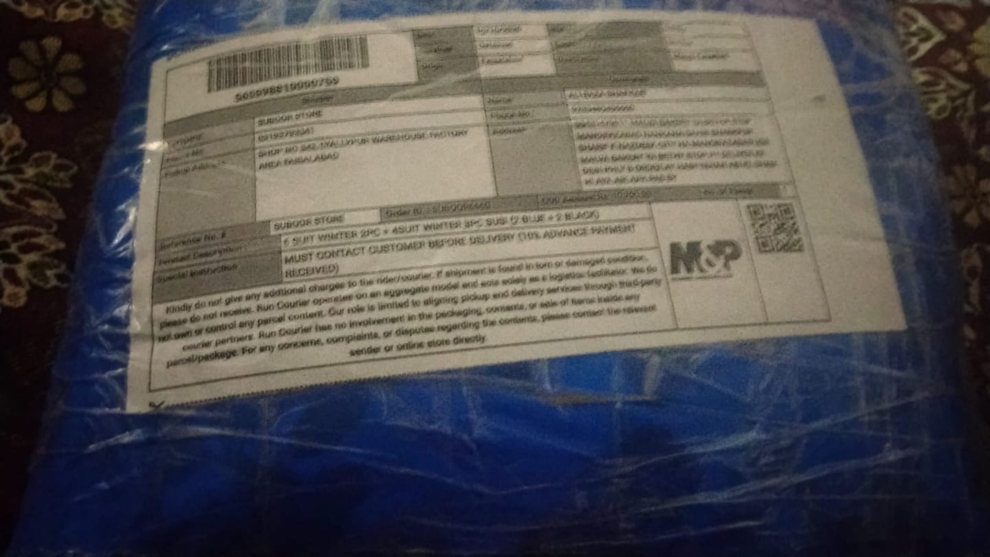 Customer photo review of 3pc Multani Susi Suit (Black)