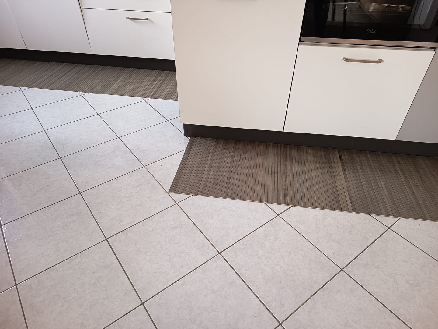 Customer photo review of Tappeto Passatoia cucina a metraggio in bamboo Cucina Antiscivolo Lavabile Antimacchia Multiuso
