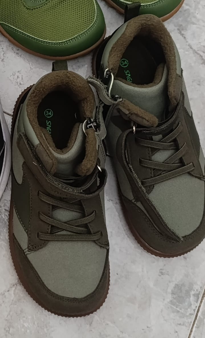 Customer photo review of Niños Wonderland Ⅰ - Zapatos Barefoot de Invierno