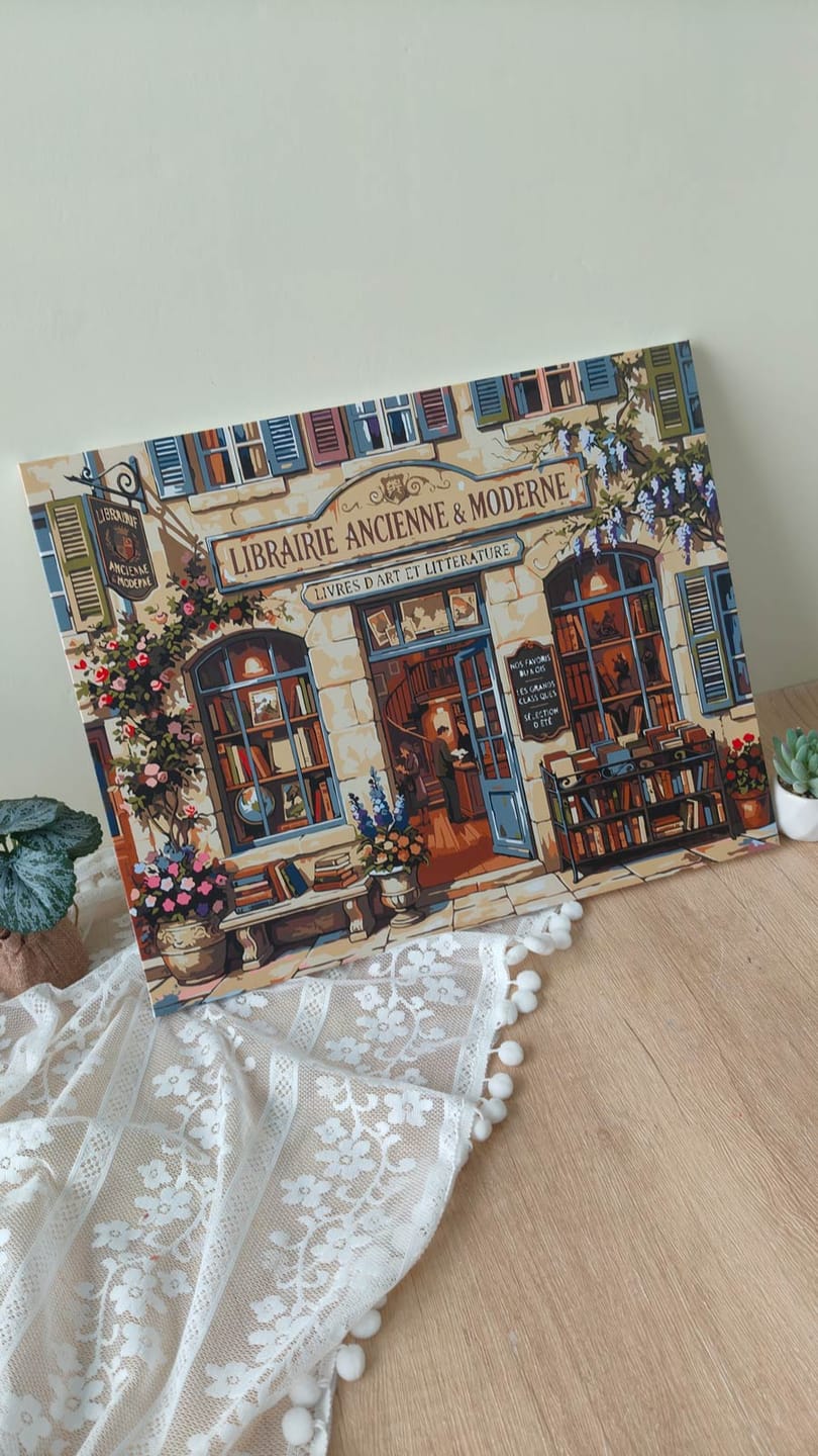 Customer photo review of Librairie Intemporelle