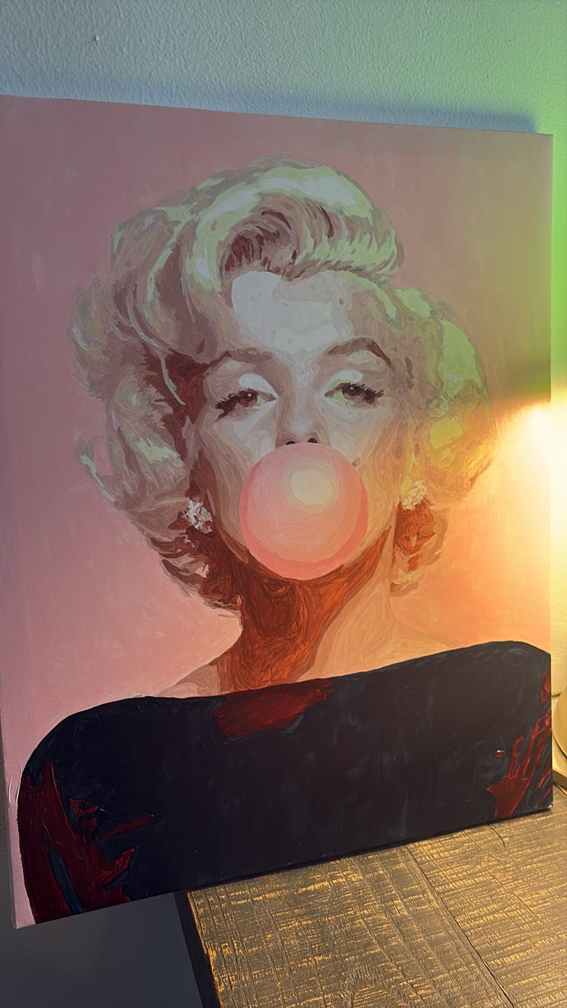 Customer photo review of Marilyn Monroe