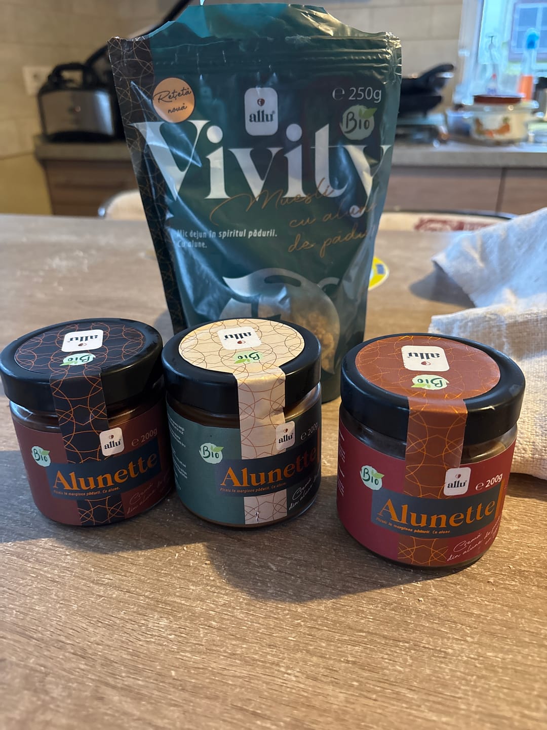 Customer photo review of Alunette - cremă de alune de pădure 100%, BIO, 200g