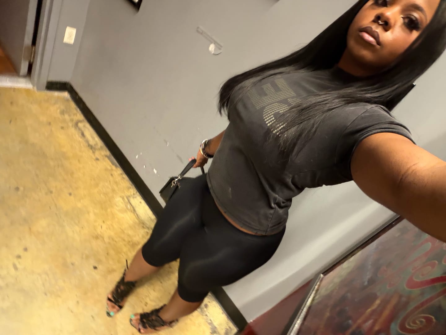 Customer photo review of Seamless LowRise Legging (Black)
