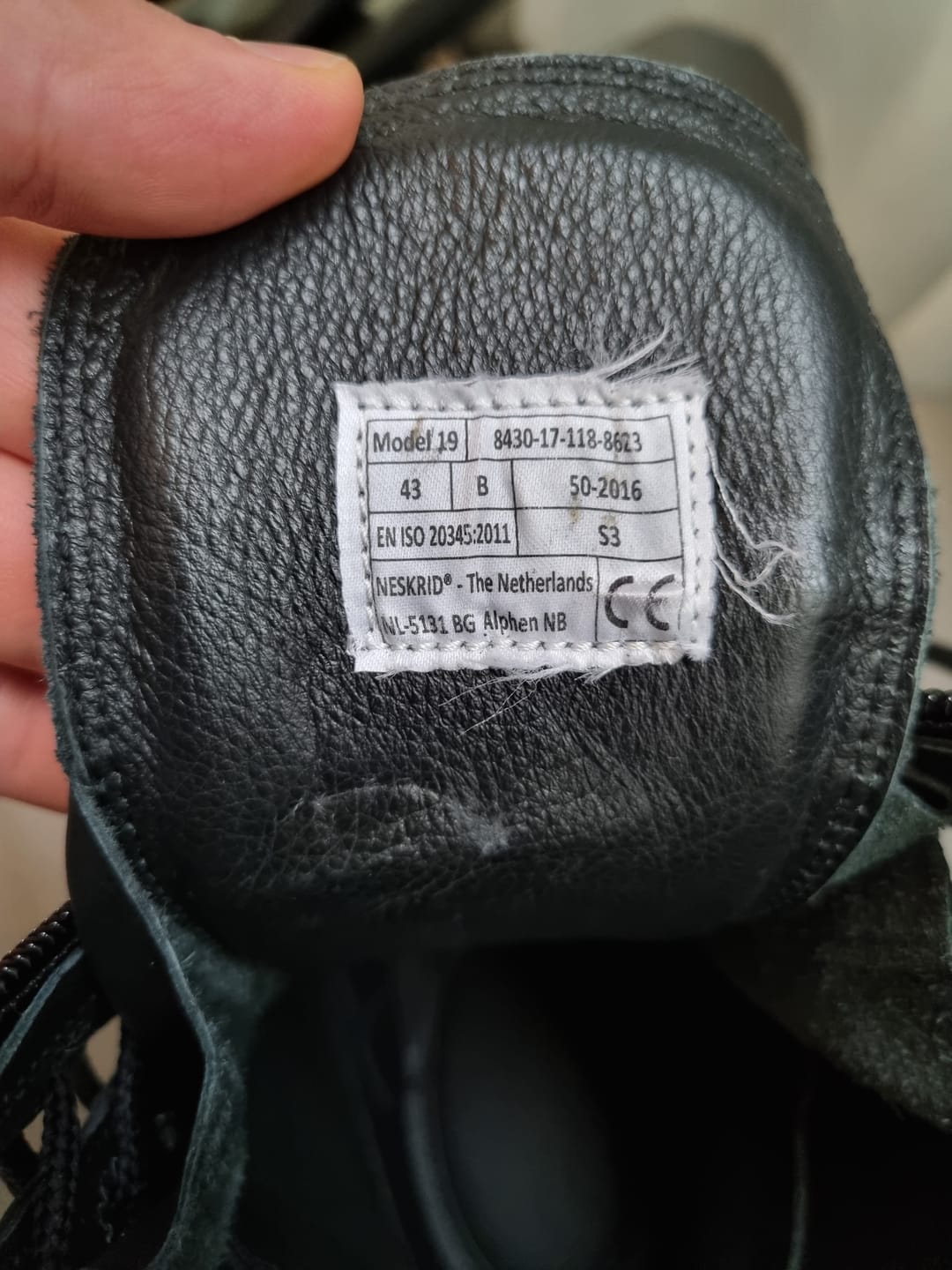 Customer photo review of Original Dutch army tactical boots black leather anti-static antibacterial NEW