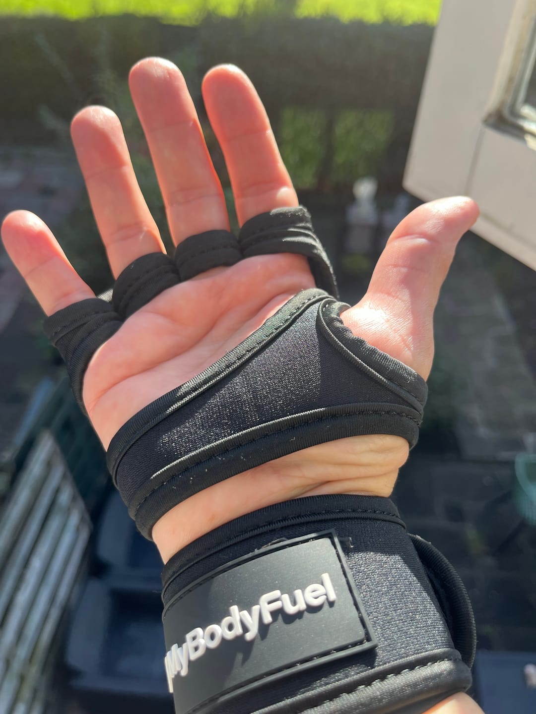 Customer photo review of Fitness Handschoenen met Grip - Zwart