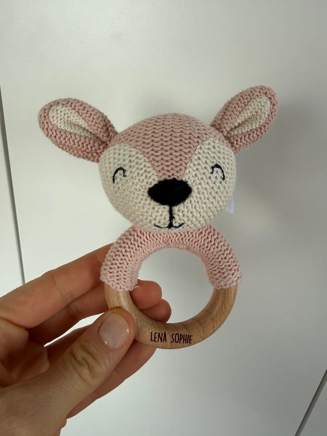 Customer photo review of Baby Beißring mit Hirsch - Rosa/Blau Ø 7cm - Zahnen leicht gemacht