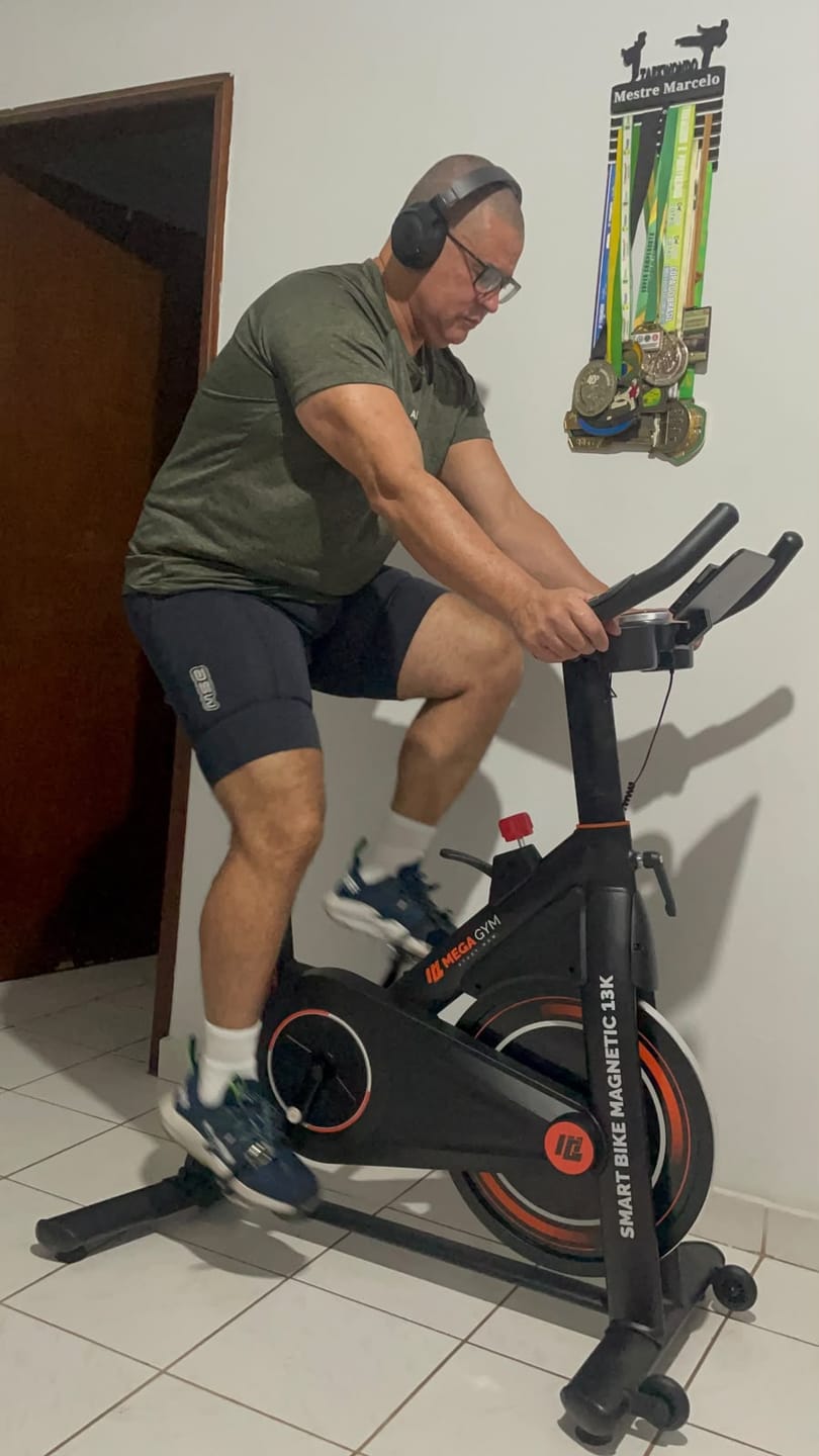 Customer photo review of Bicicleta Ergométrica Smart Magnetic 13K | Disco 13KG | Resistência Magnética potente | Banco Ultra Soft