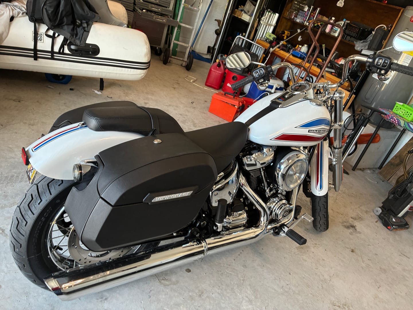Customer photo review of 32L - Darkin Large Quick Mount Leather Wrapped Hard Saddlebags for Harley Softail Super Glide FXD