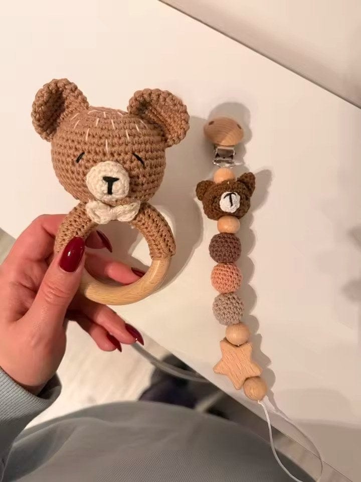 Customer photo review of CuddleRattle – Gehäkelte Babyrassel | Weicher Greifling mit Holzring