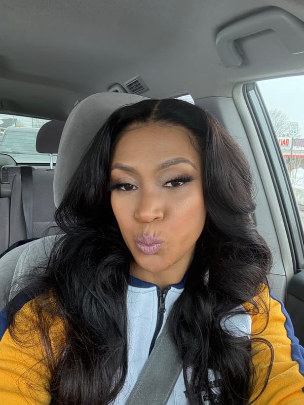 Customer photo review of Wavymy Pre-Styled Butterfly Cut Layer Yaki Straight Natural Wave Wig Beginner Friendly Wig Human Hair Wig 250% Density