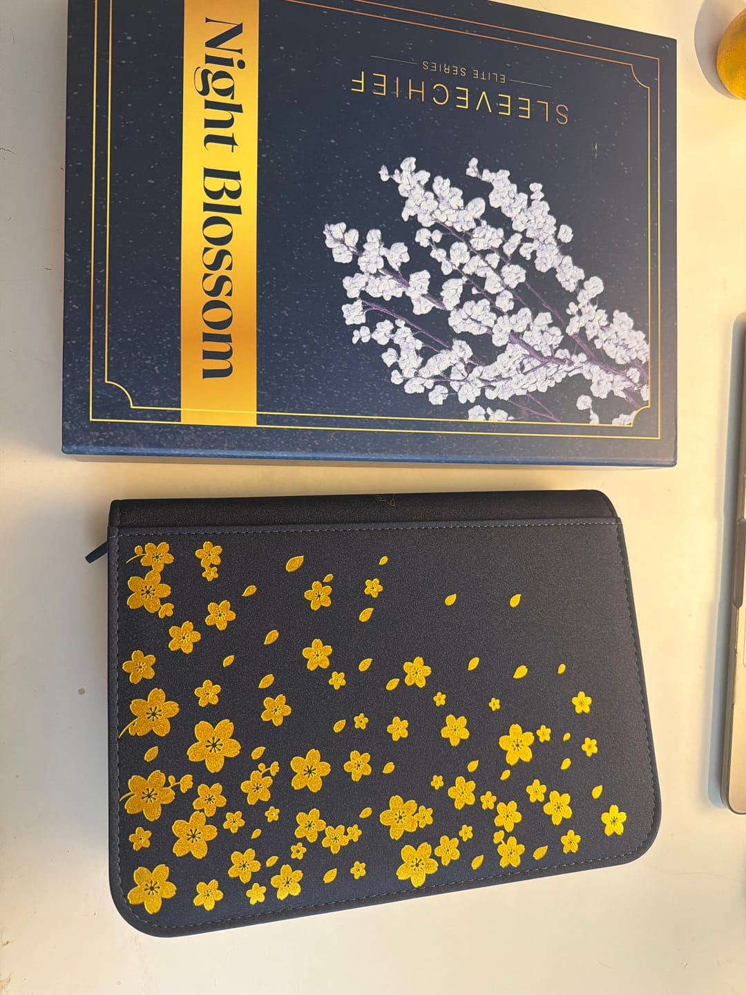 Customer photo review of Night Blossom - 4-Pocket Trading Card Binder