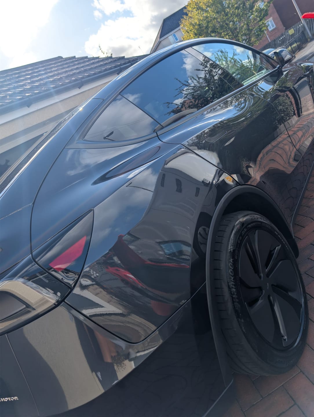 Customer photo review of Clarity X - Window Cleaner & Panel Wipe