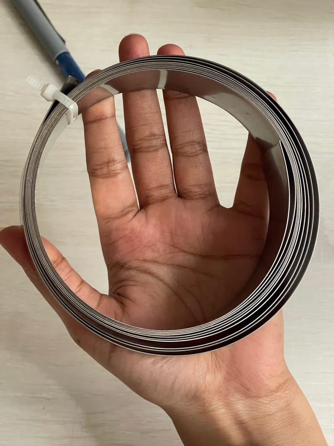 Customer photo review of Stainless Steel Metal Strip – Vastu Remedy for Main Entrance & Door Energy Balance | Ideal for Toilets, Thresholds & Long-term Durability | 1 Thickness | 8-100 Ft Lengths