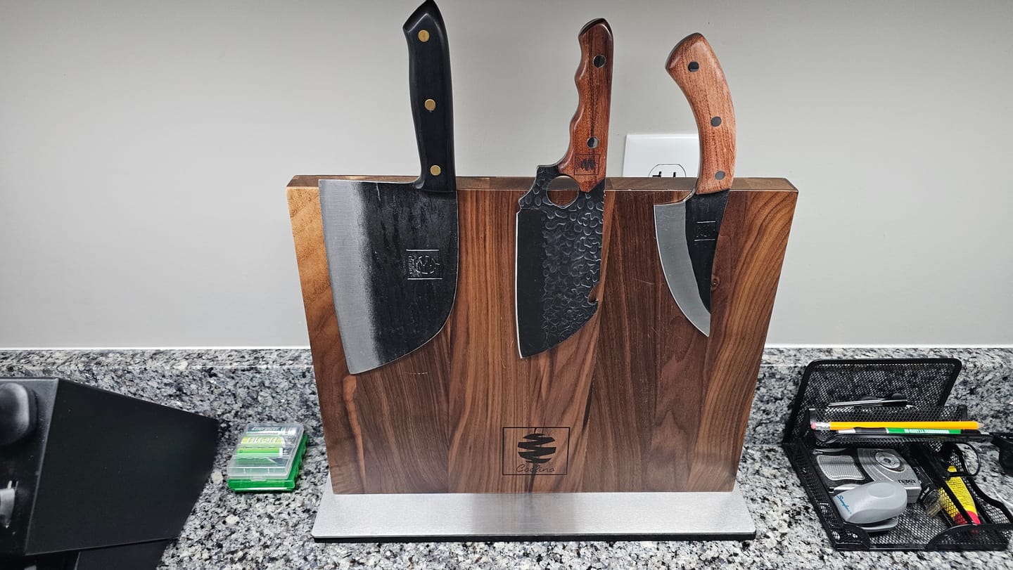 Customer photo review of FREE Walnut Magnetic Knives Holder