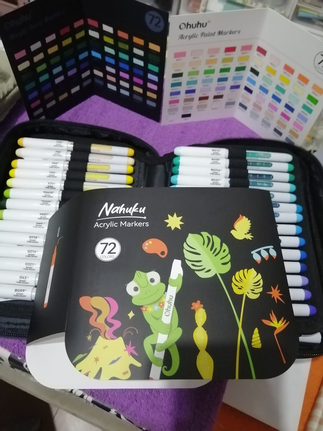 Customer photo review of Ohuhu Nahuku Direct-ink Acrylic Markers