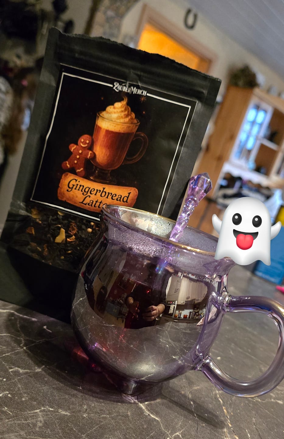 Customer photo review of Gingerbread Latte – Weihnachtlicher Schwarztee mit Mandel & Vanille | Limitierter Winter Tee