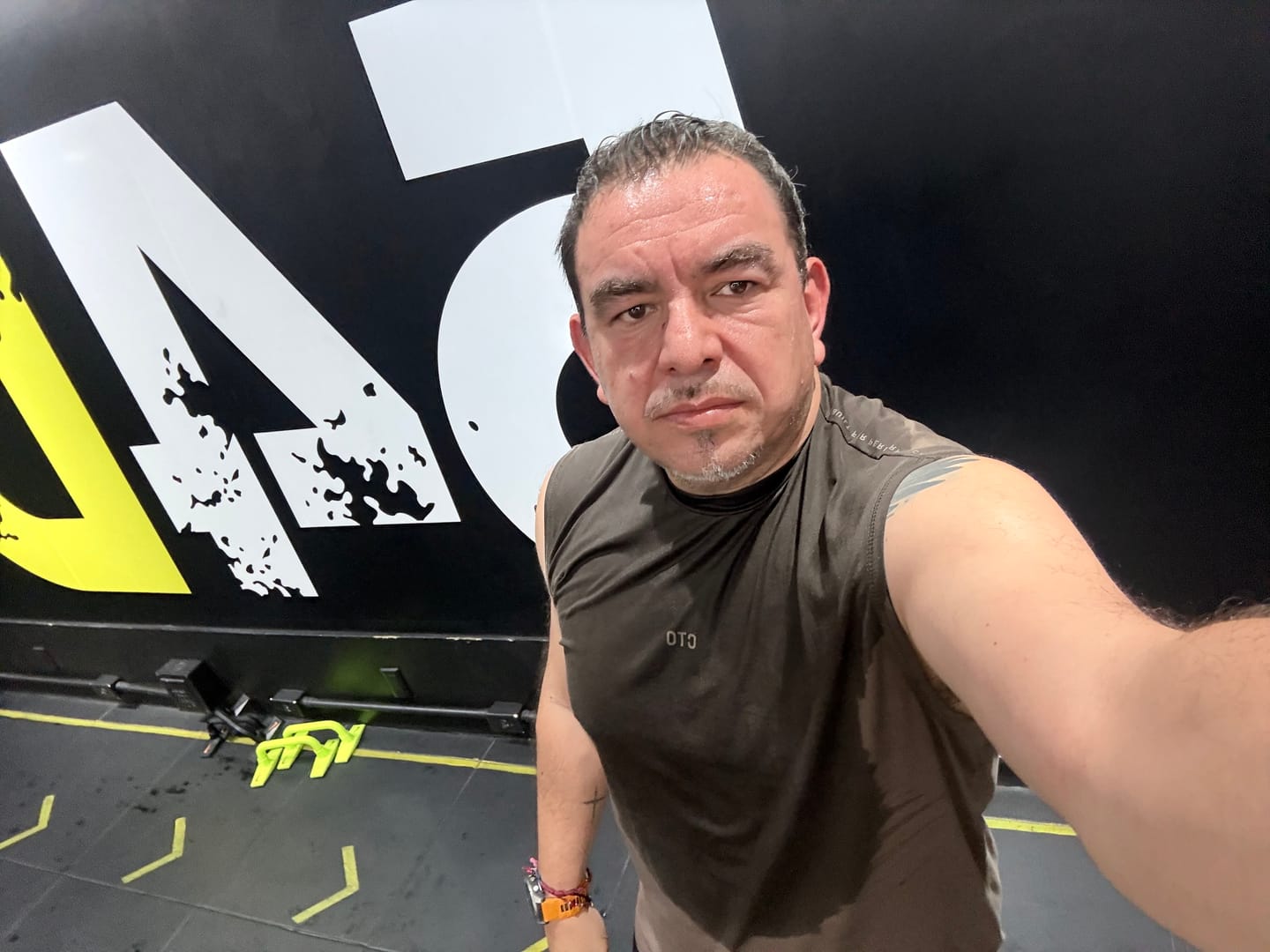 Customer photo review of Training Sport Tee Icon - Army Green