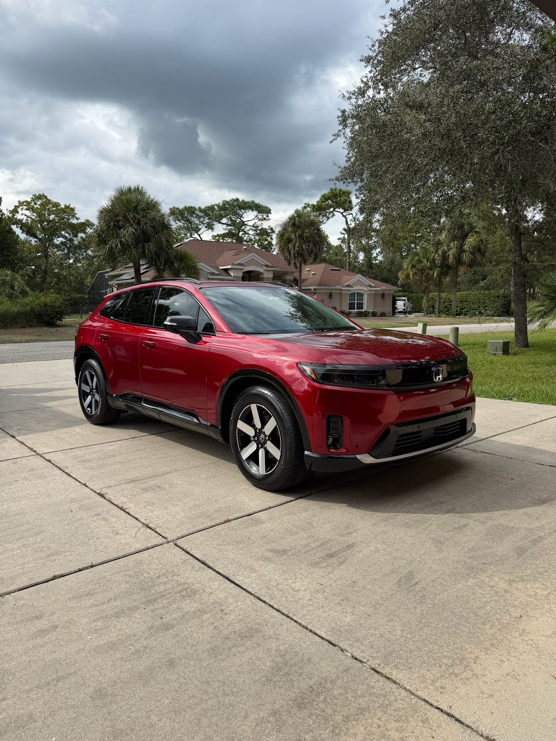 Customer photo review of Decked Out Tire Dressing - 16 oz.