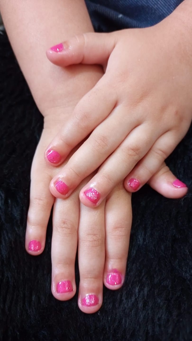 Customer photo review of Marcadores de uñas para niñas