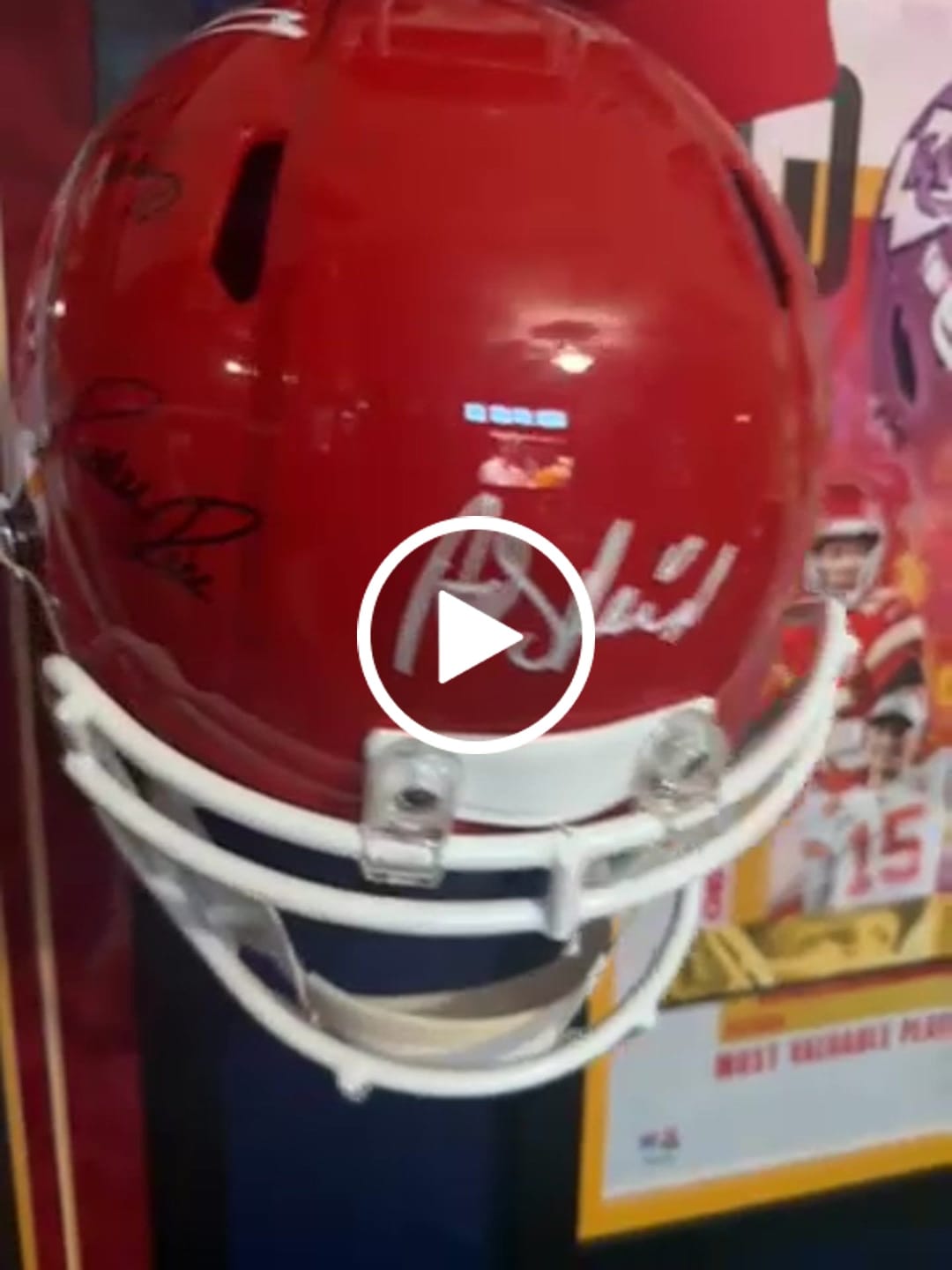 Customer video review of Patrick Mahomes Autograph Signing