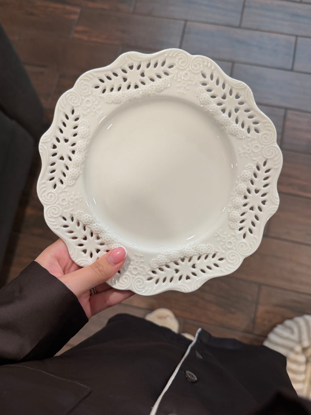 Customer photo review of White Victorian Fine Porcelain Dessert/Dinner Plate