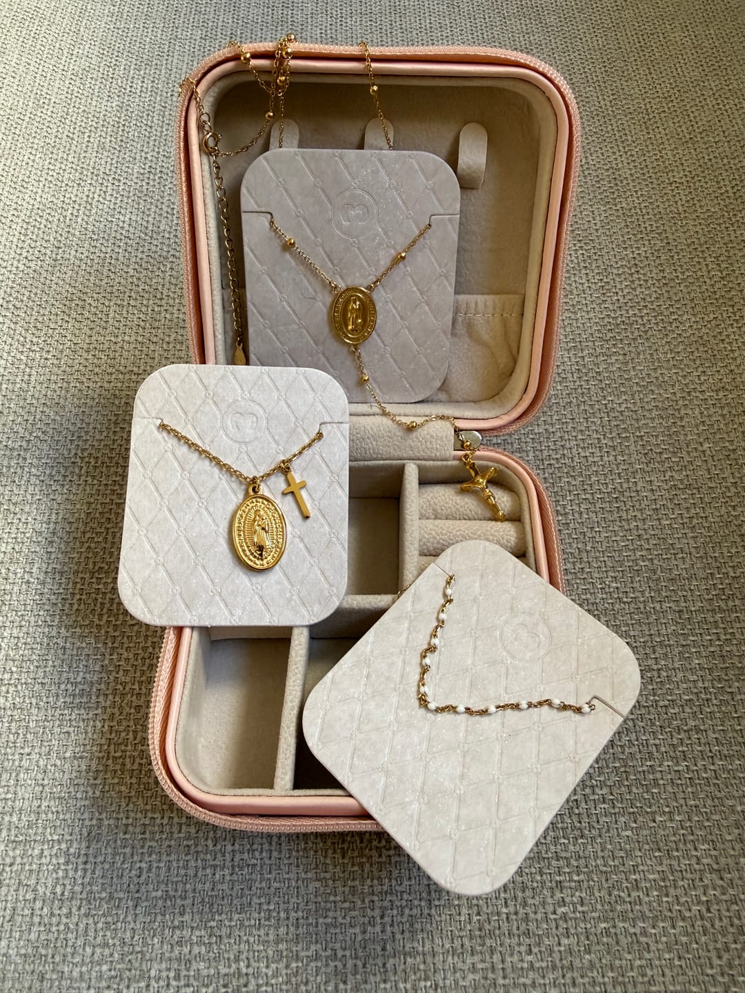 Customer photo review of JOYERO GRATIS
