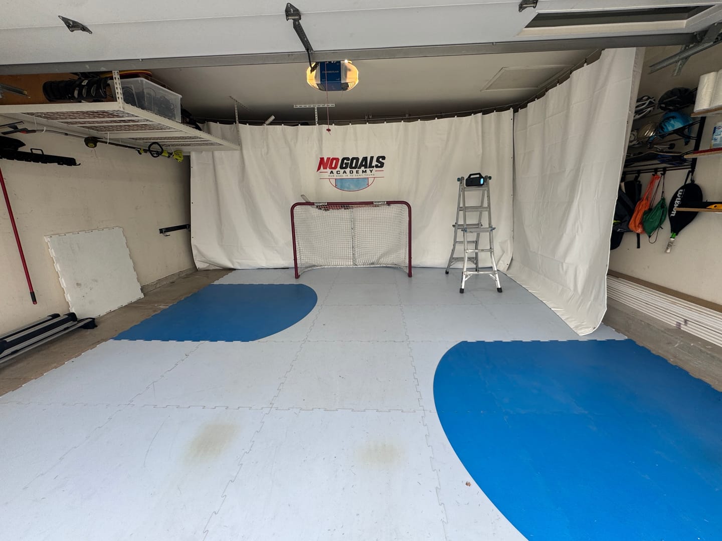 Customer photo review of Pro Habits Hockey Puck Curtain