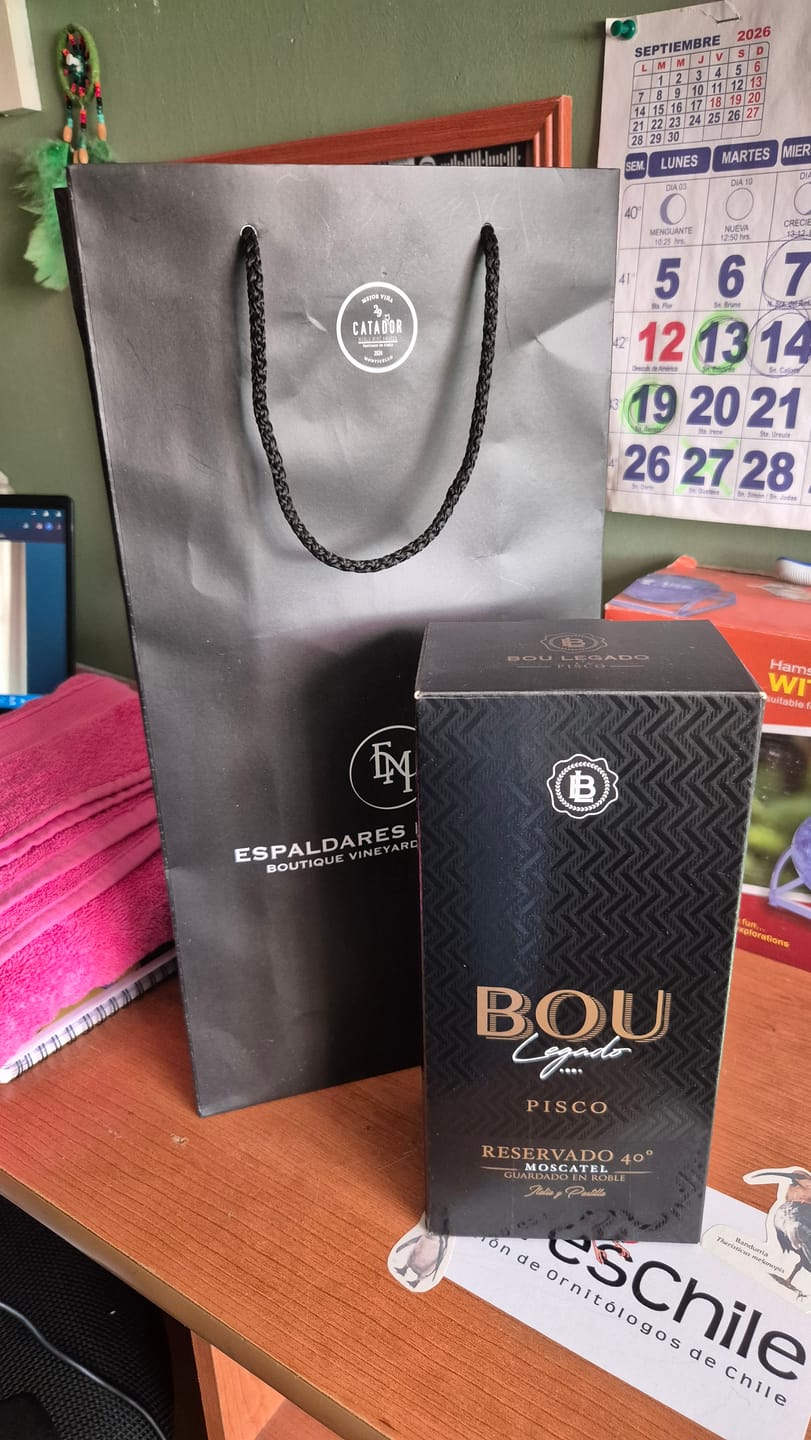 Customer photo review of Pisco Bou Legado 40º Roble Reservado