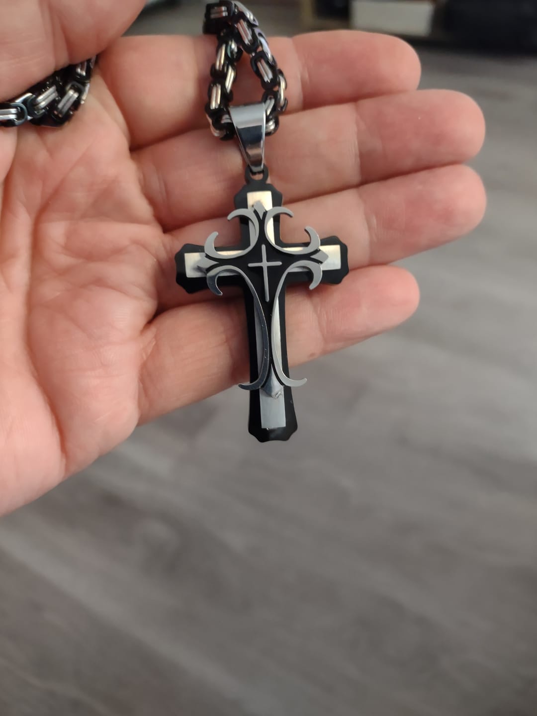 Customer photo review of Collier Croisé de l'Espoir
