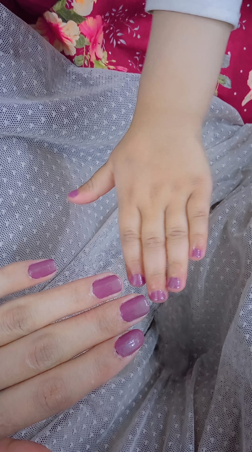 Customer photo review of Marcadores de uñas para niñas