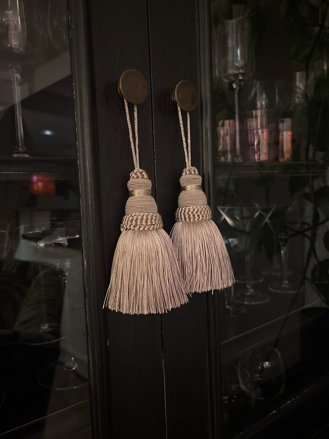 Customer photo review of Aura Tassel