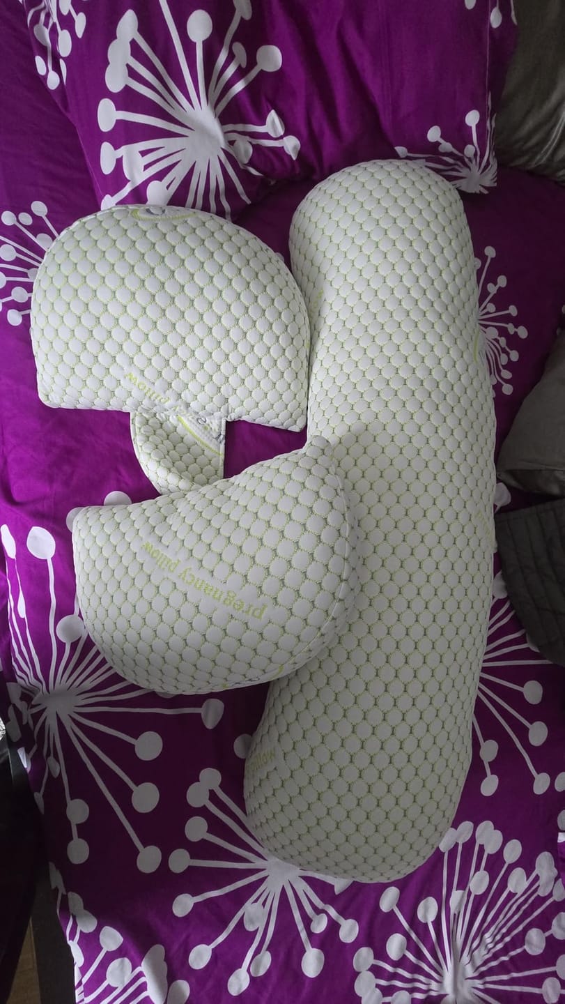 Customer photo review of Pregnancy Pillow - Full Body Maternity Support for Back & Hips