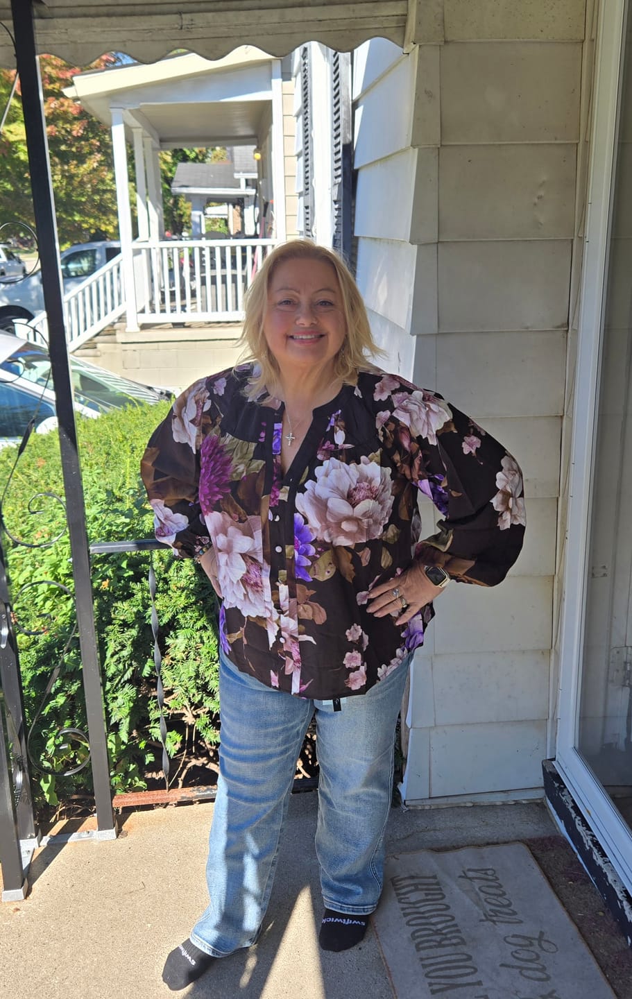 Customer photo review of Judy Blue High Waist Rigid Magic Arc Leg Jeans