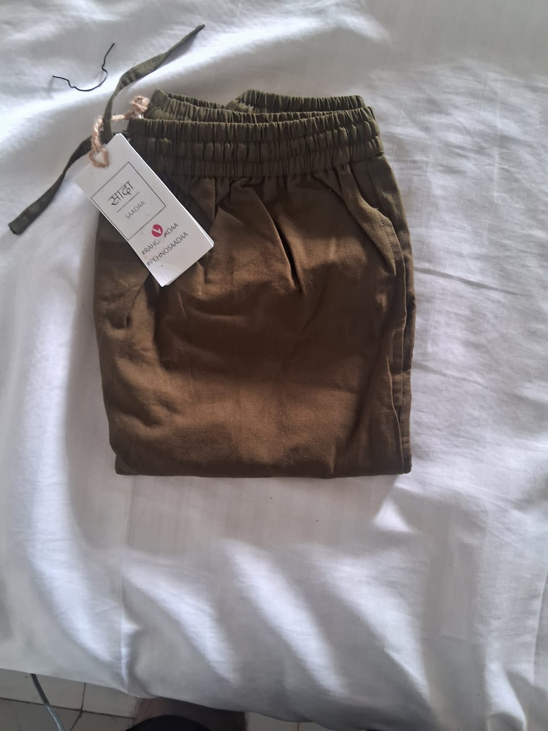 Customer photo review of Men White Cotton Pant