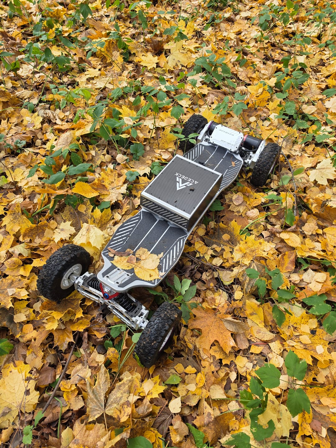 Customer photo review of Acedeck® Nyx Z5 Off-road Electric Skateboard-THE TOTAL OFF-ROAD WEAPON