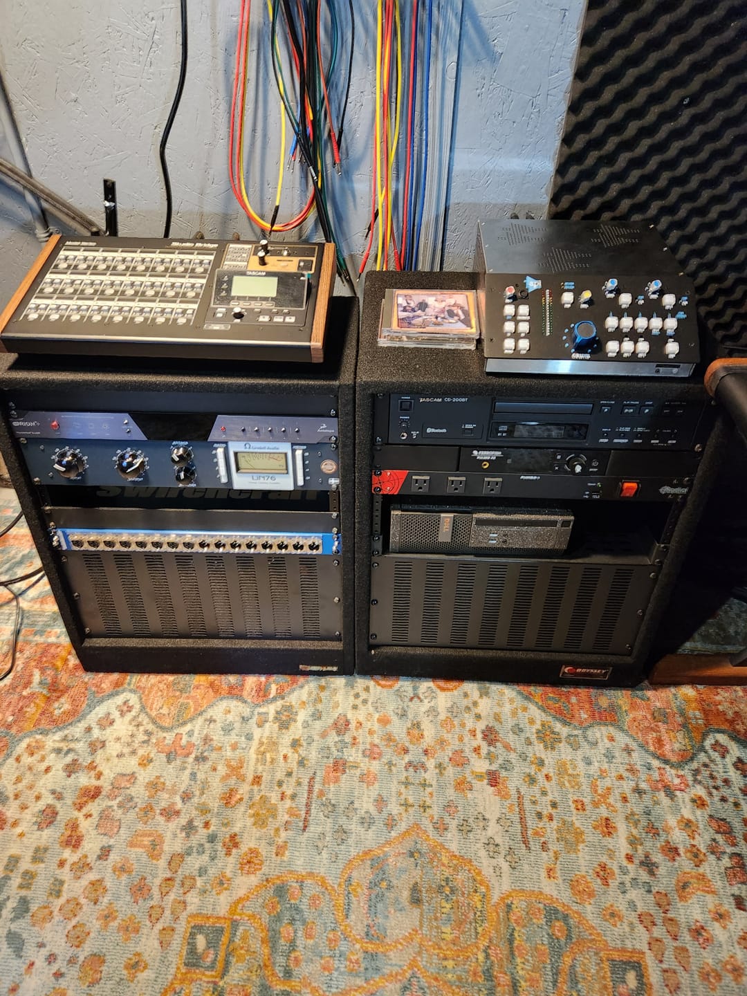 Customer photo review of Odyssey CRS12SS 12U Carpeted Pro Studio Rack