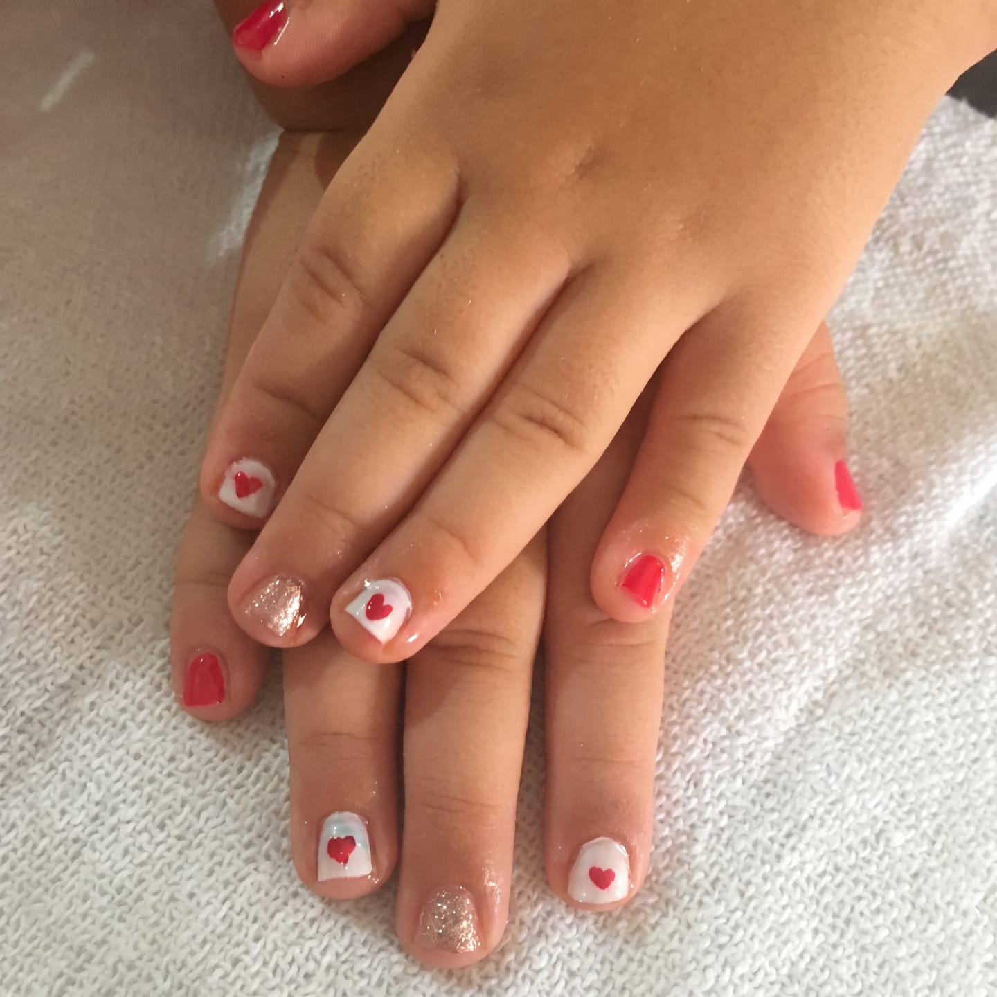 Customer photo review of Marcadores de uñas para niñas