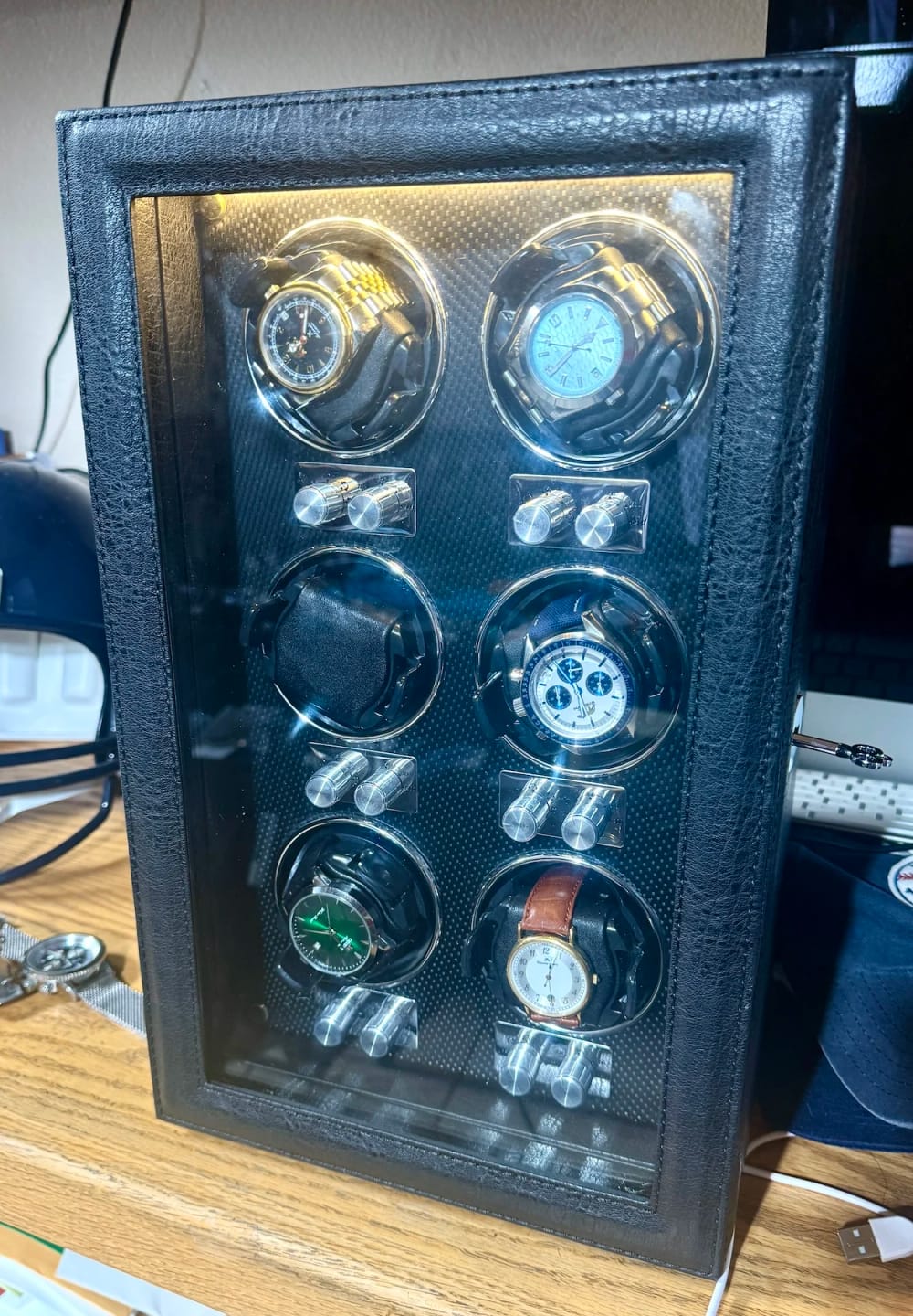 Customer photo review of Remontoir Montre Automatique 2 Montres Bois – Cabinet Élégant