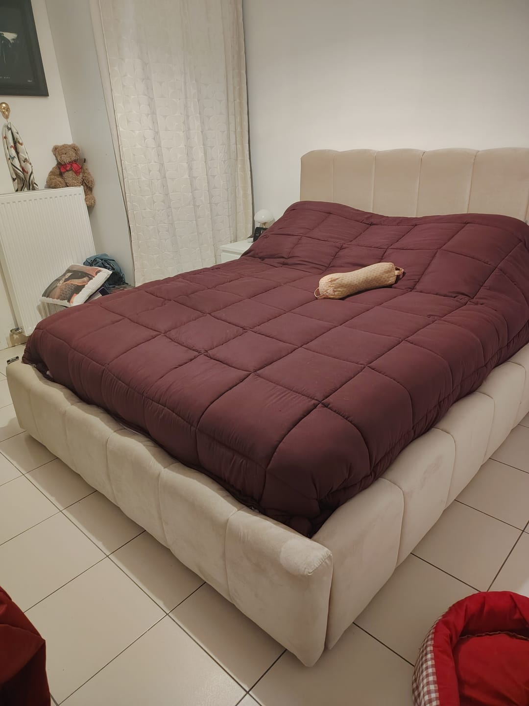 Customer photo review of Lit coffre design avec tête de lit matelassée - JADE
