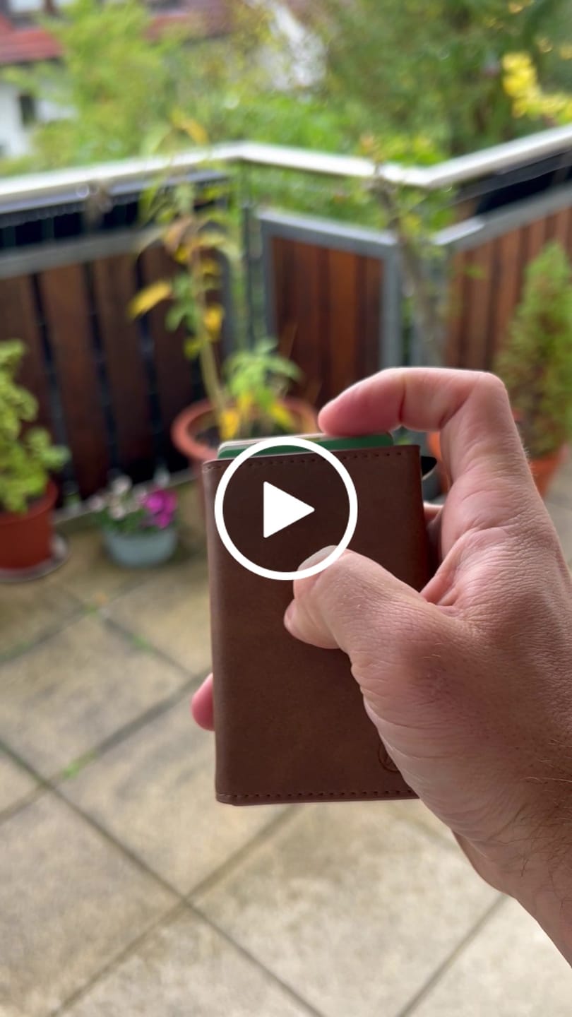 Customer video review of Product Dummy