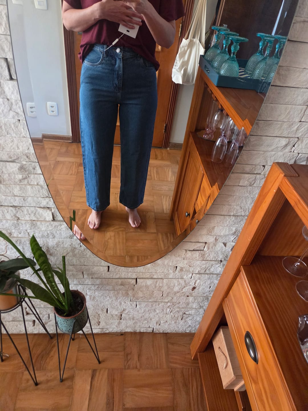 Customer photo review of Calça Jeans Reta Araçá Azul Médio