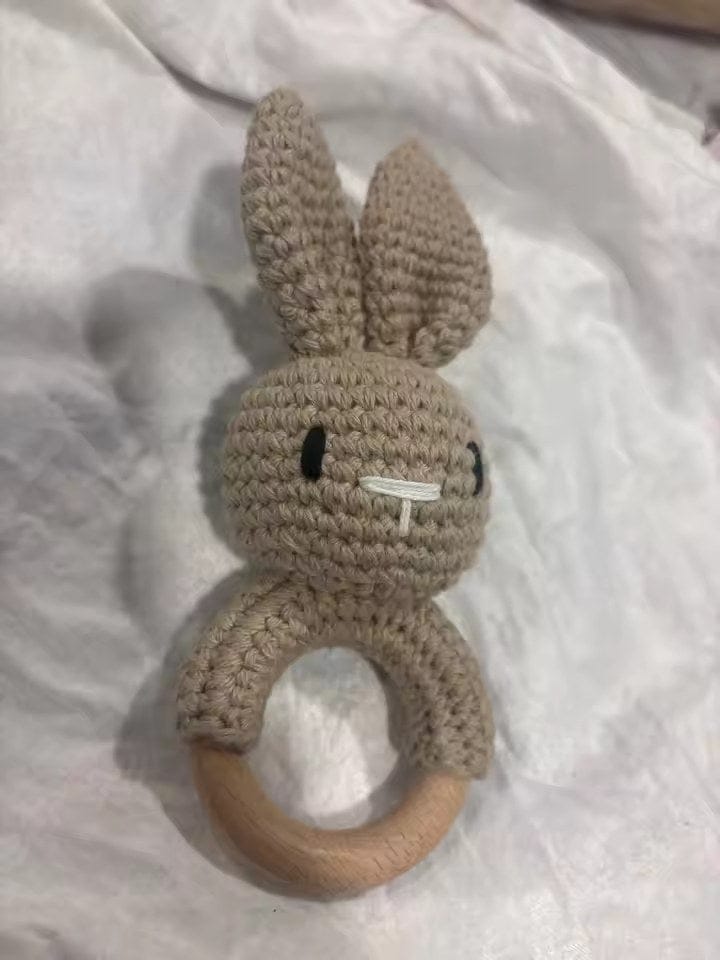 Customer photo review of CuddleRattle – Gehäkelte Babyrassel | Weicher Greifling mit Holzring