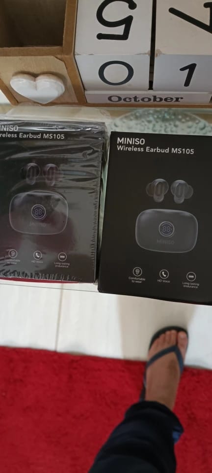 Customer photo review of Sliding Cover Bluetooth Headphones Wireless Earbuds 30Hrs Playback Earphones AI Translation Headset Clear Sound Noise Cancelling